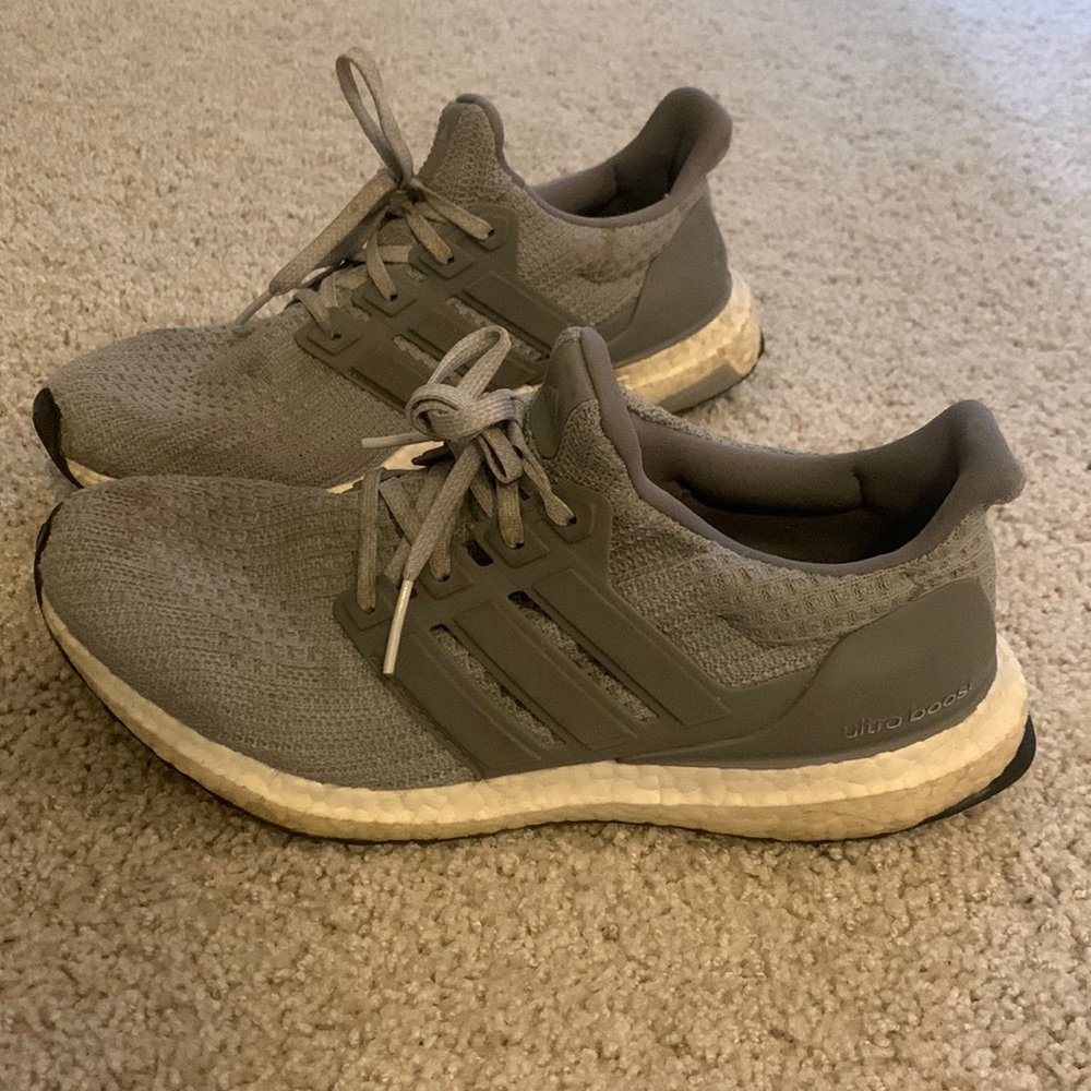 Adidas ultra boost grey good condition